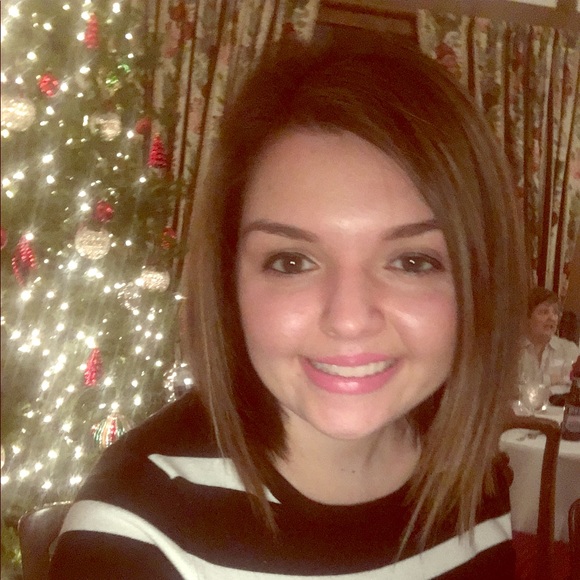 Meet your Posher, Rita - Picture 1 of 1